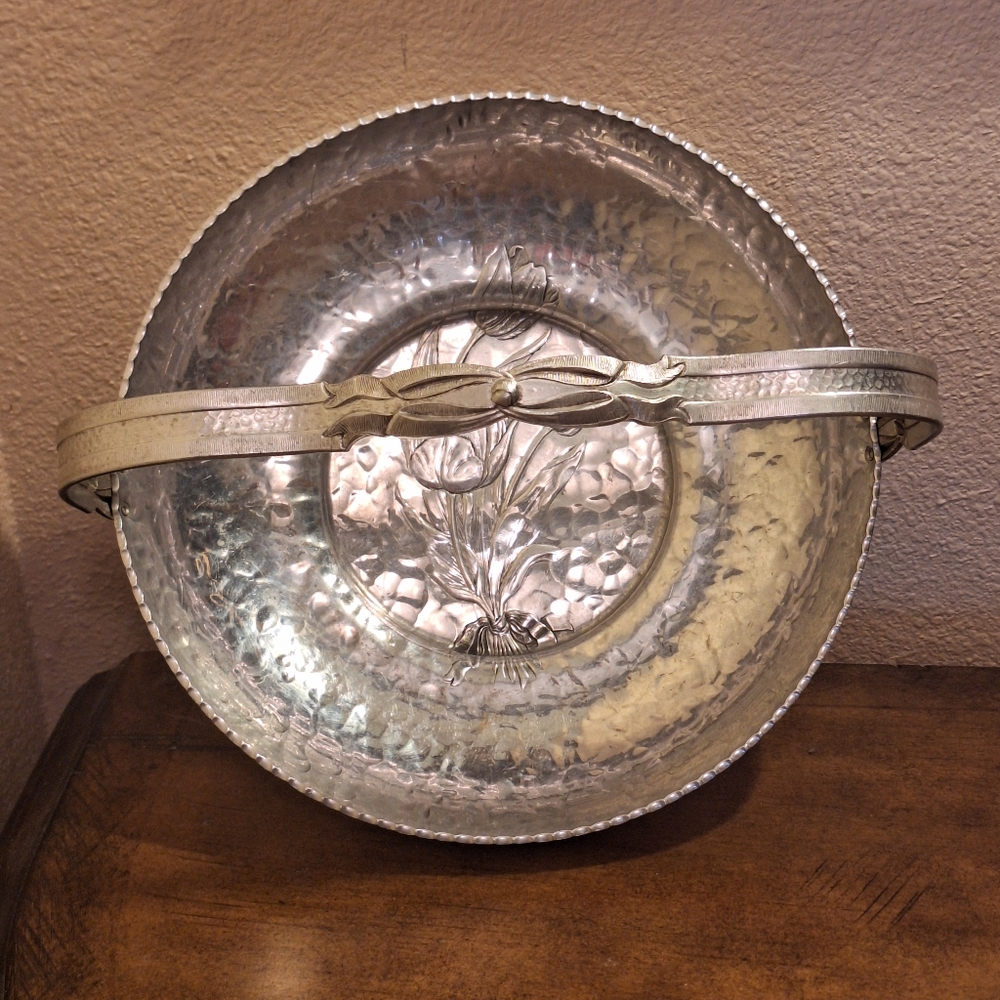 Vintage Tulip Bowl By Rodney Kent-Hand Wrought Hammered Aluminum #466
